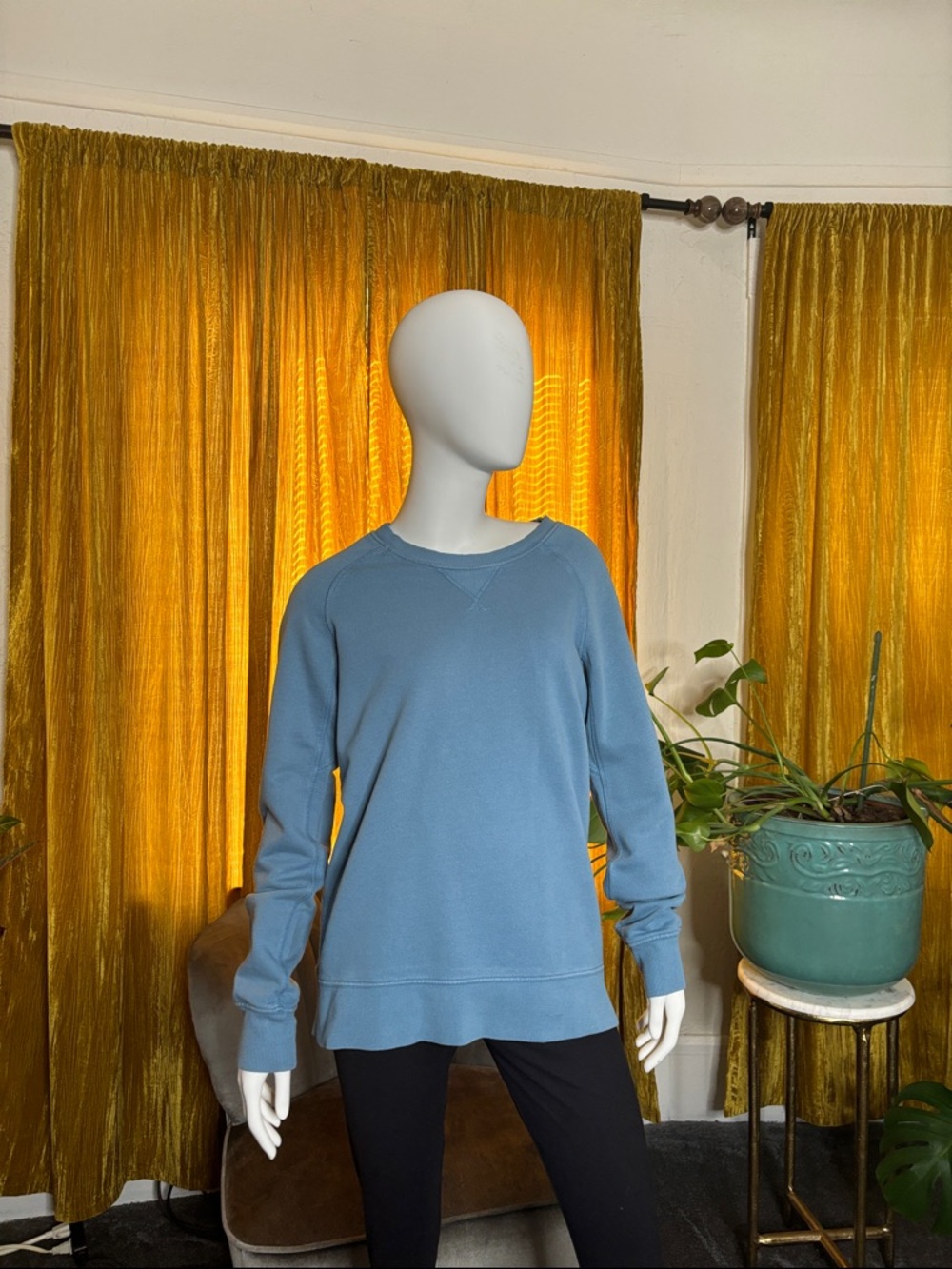 Pact 100% Organic Cotton Women’s Dusty Blue Crewneck Sweater